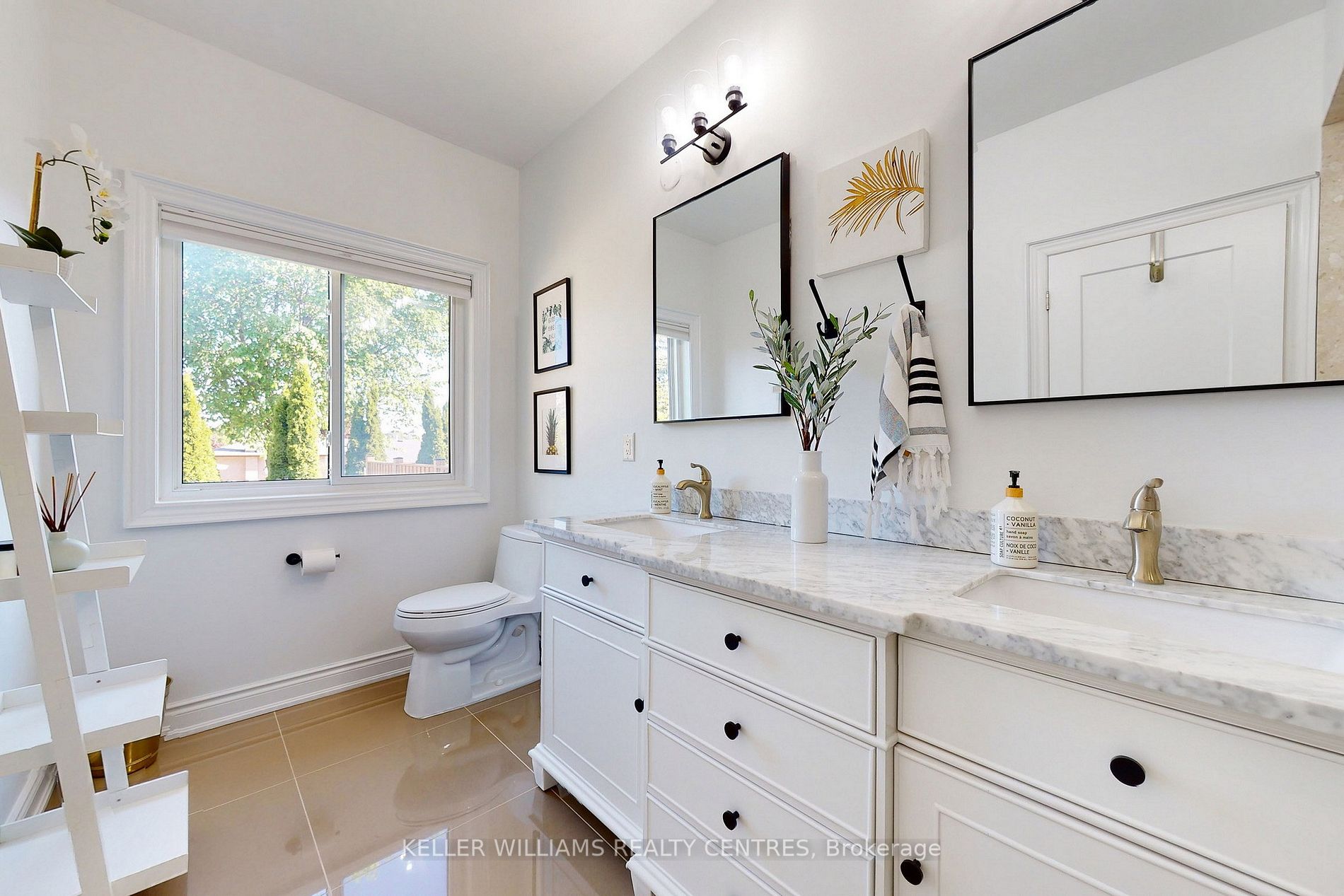 53 Gardiner Dr