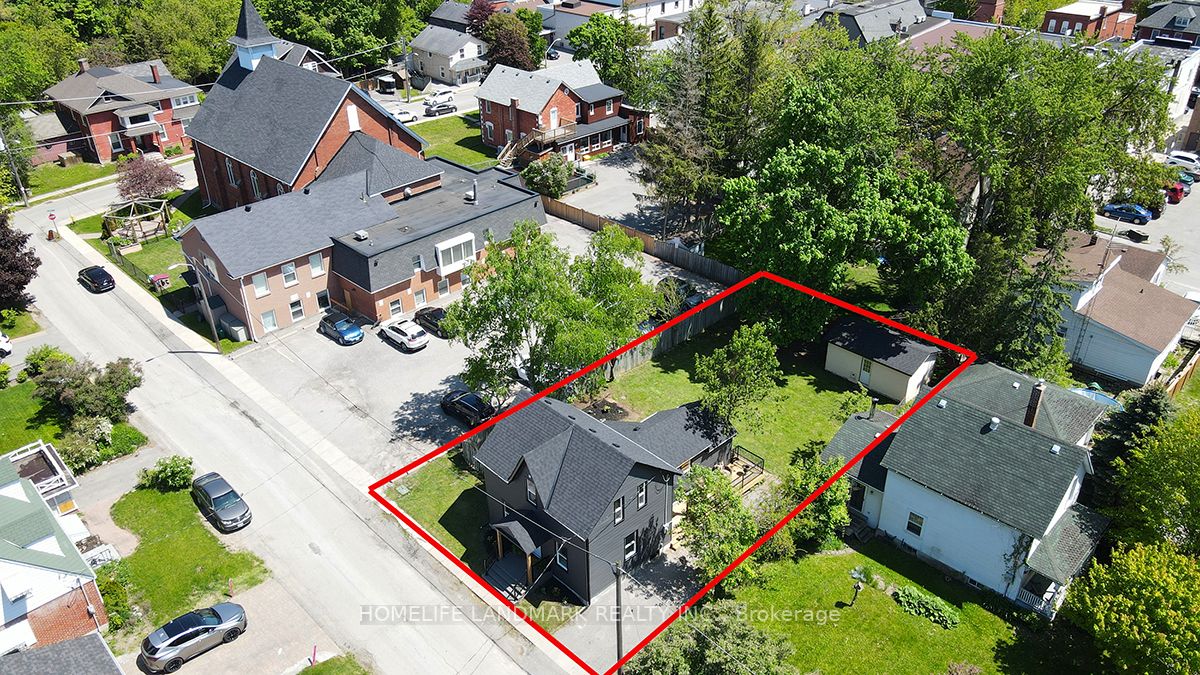 22 Duchess St