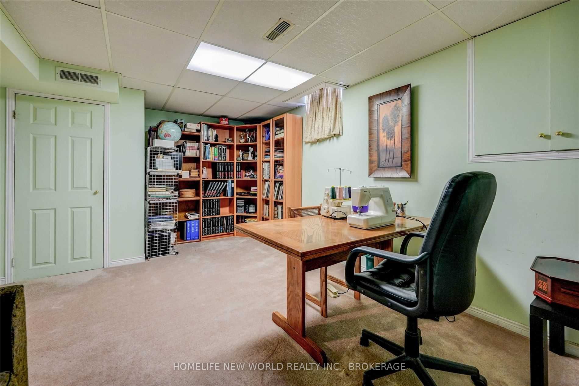 36 Blyth St