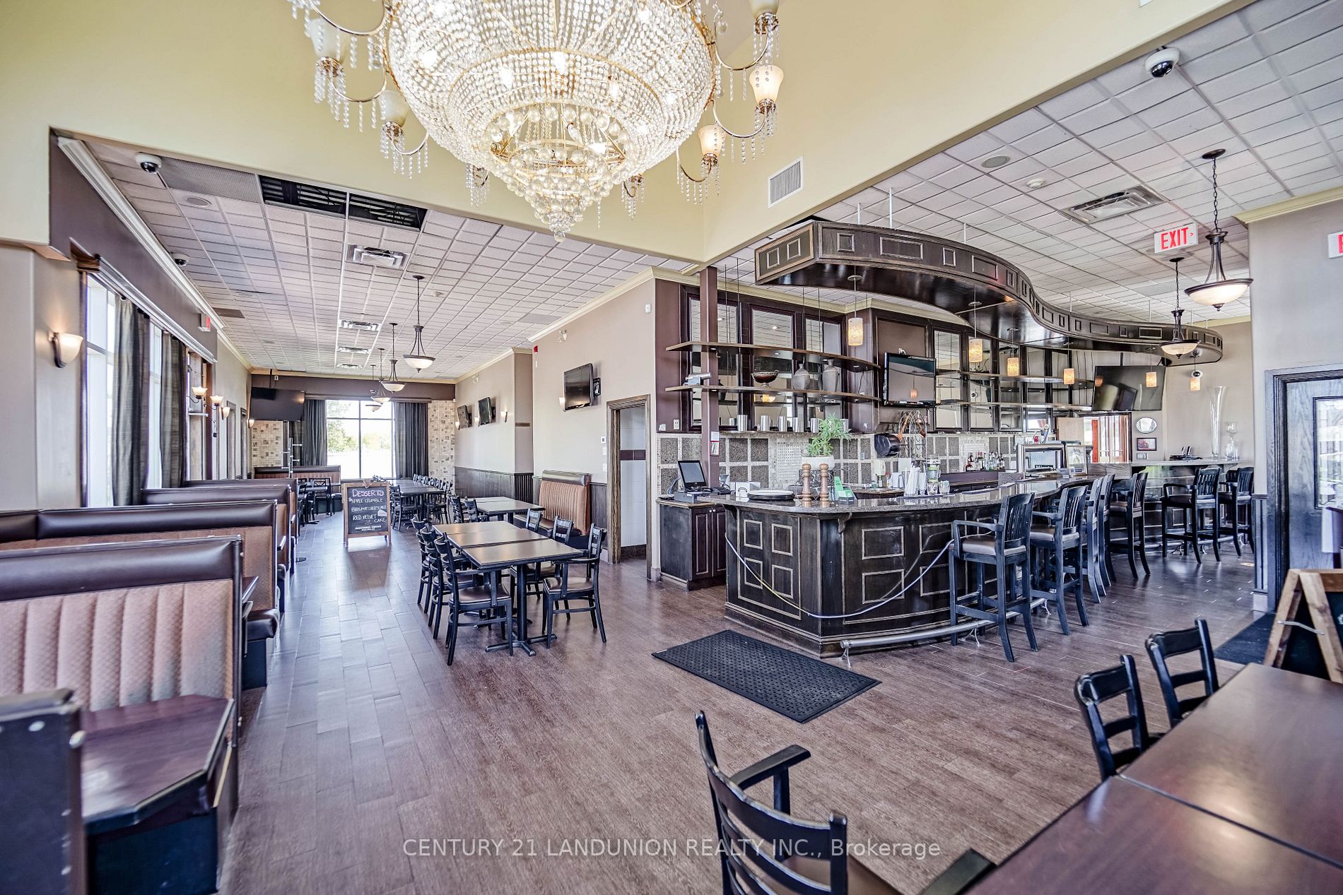 20215 Woodbine Ave