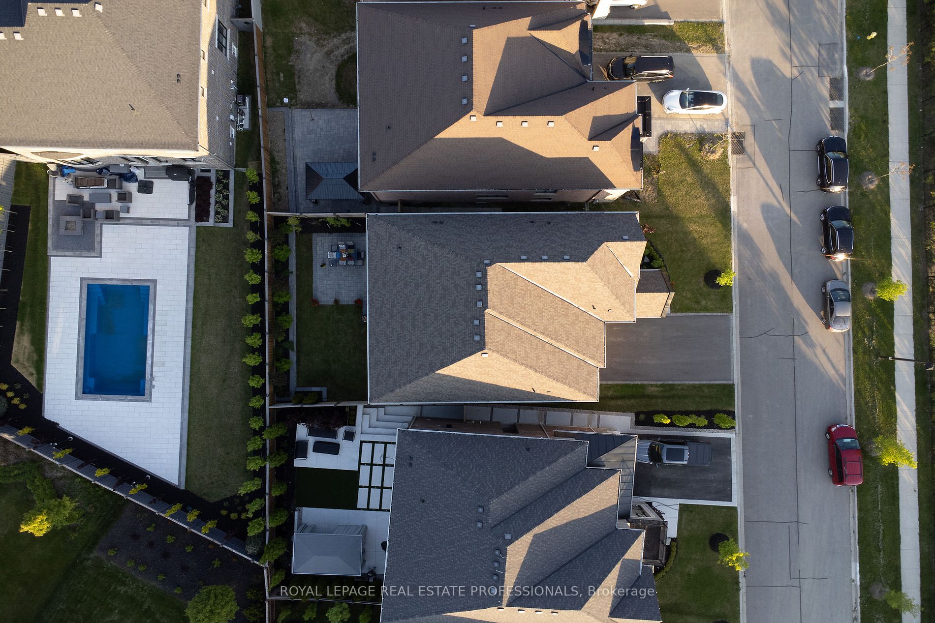 23 Grace Lake Crt