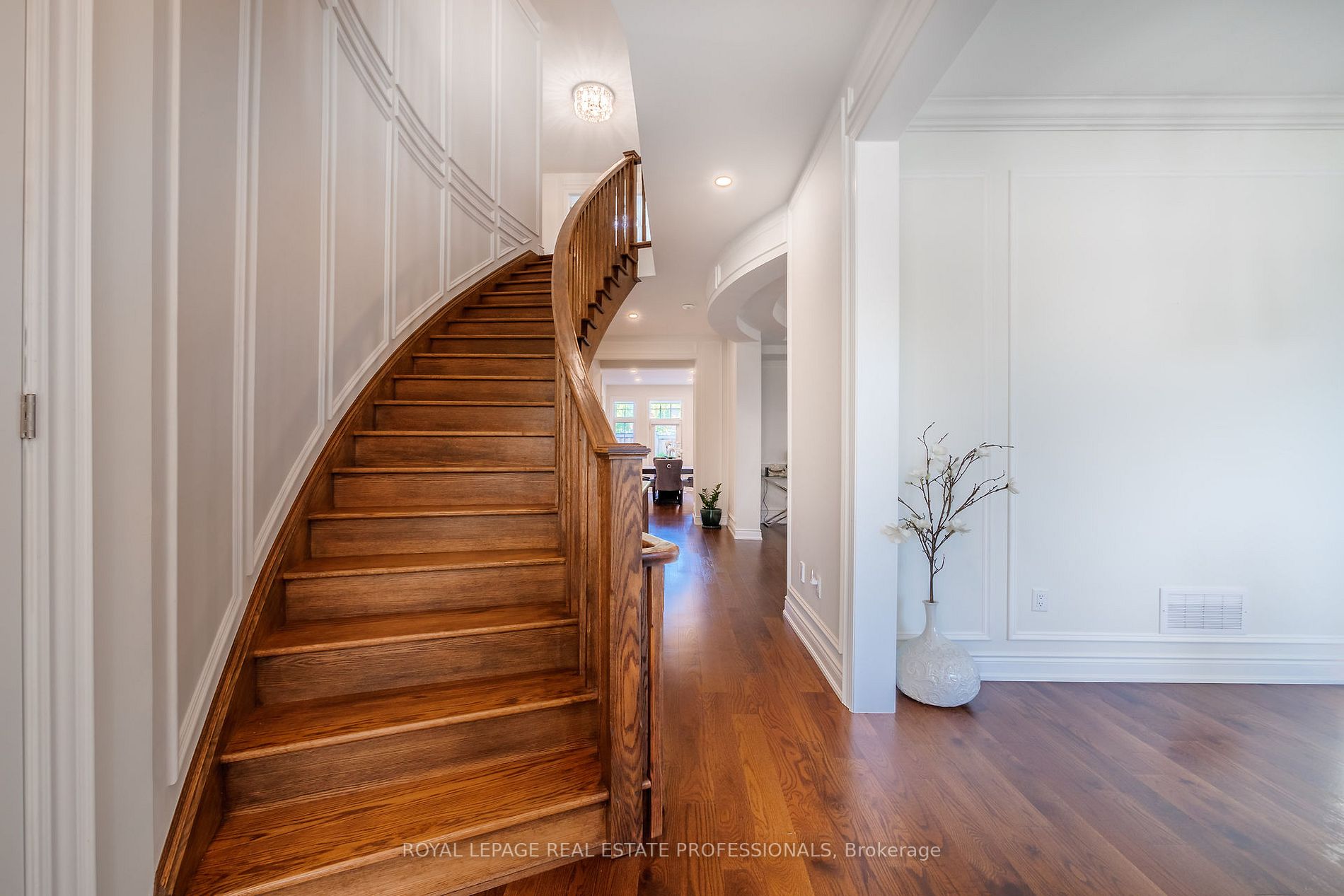23 Grace Lake Crt