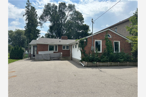 135 Carrville Rd, Richmond Hill
