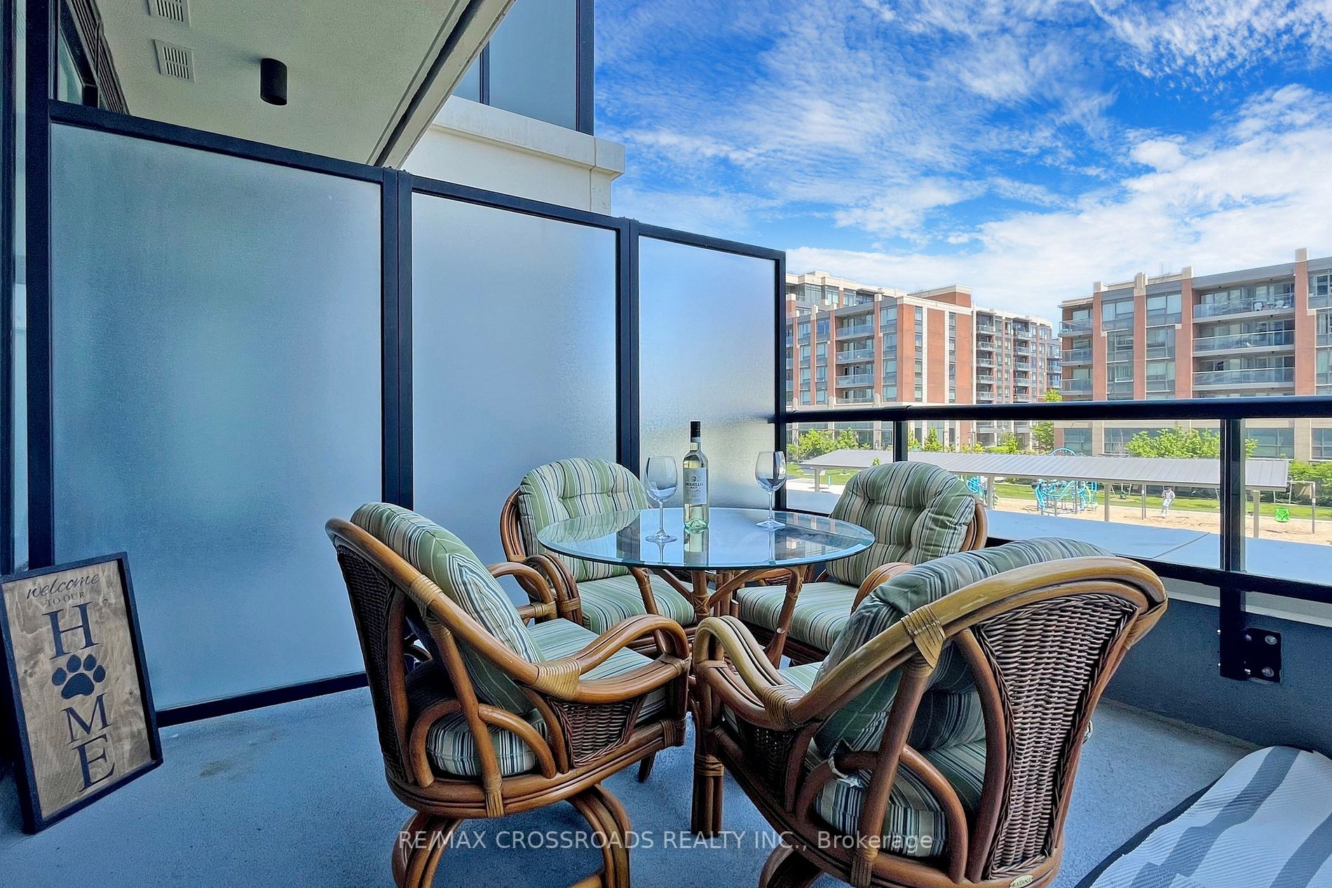 15 Water Walk Dr, #207