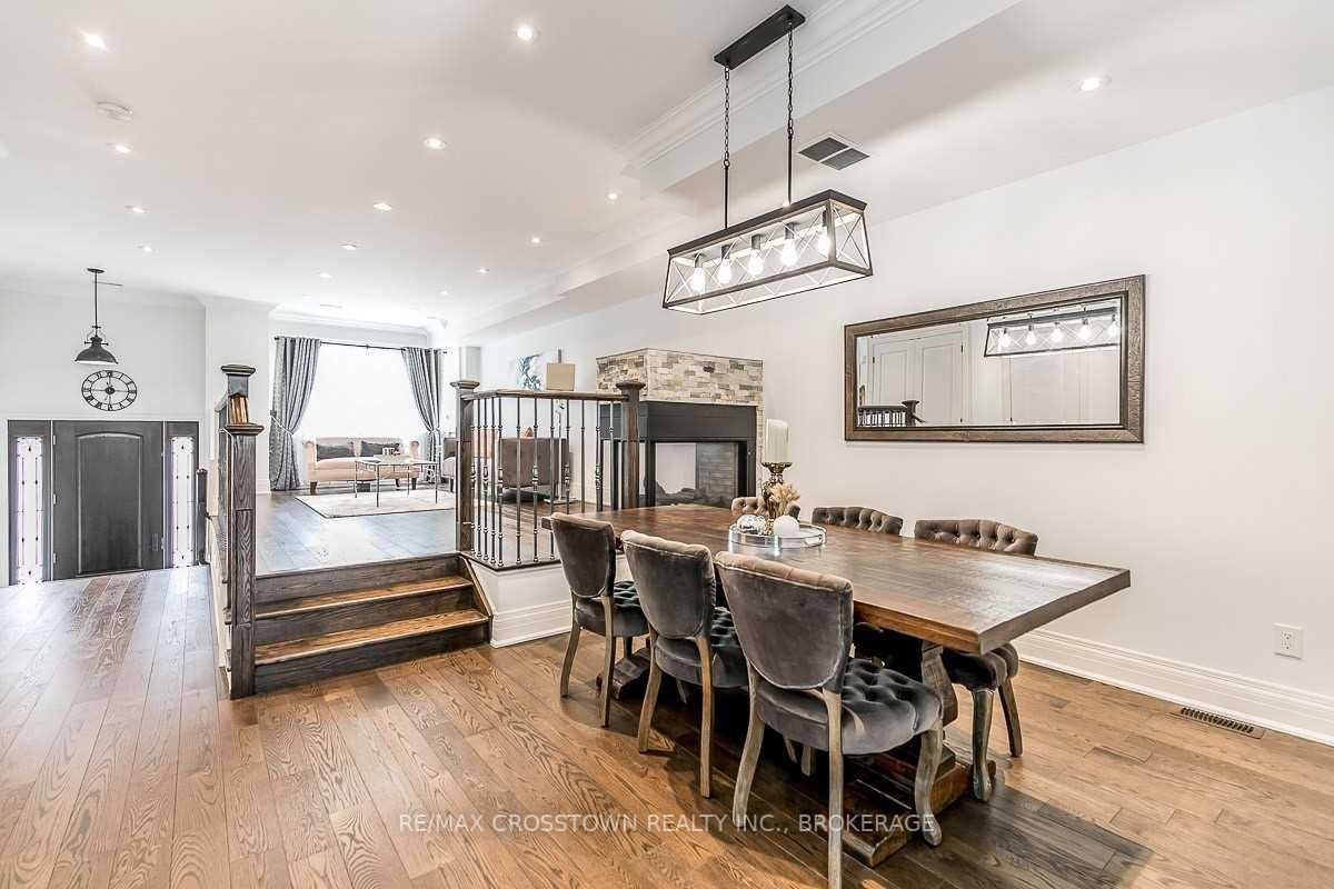 22 Fergus Ave