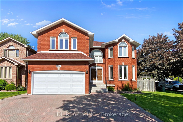 217 Valleymede Dr, Richmond Hill