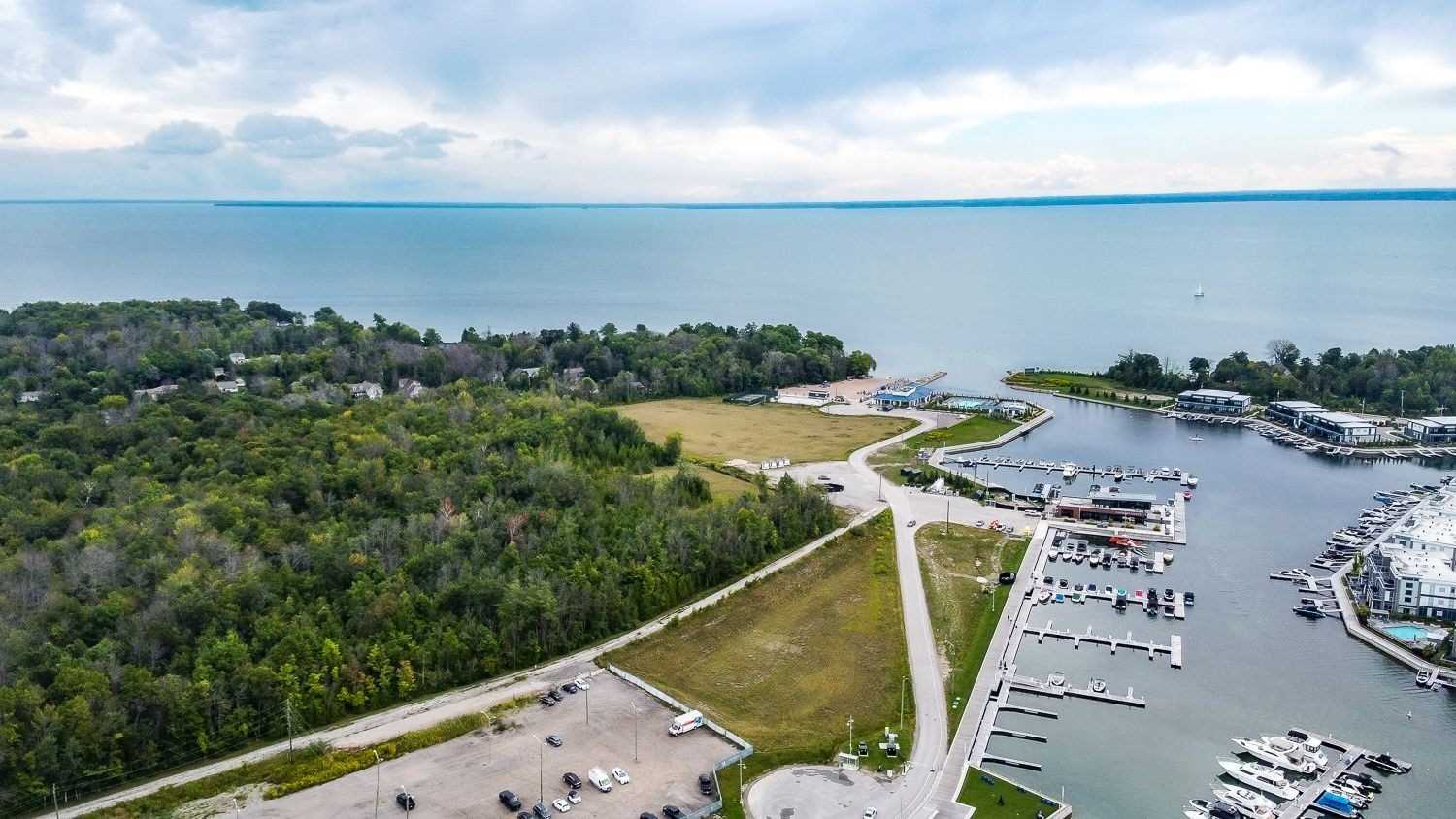 271 Sea Ray Avenue, #B304