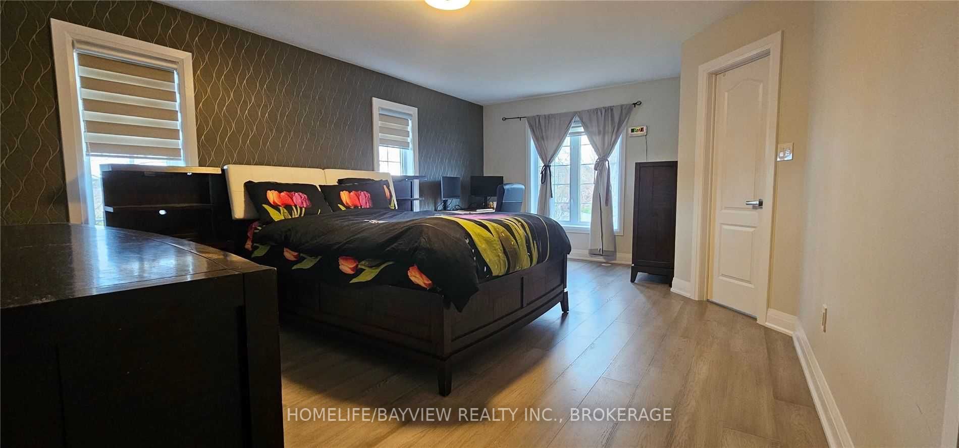36 Lodgeway Dr