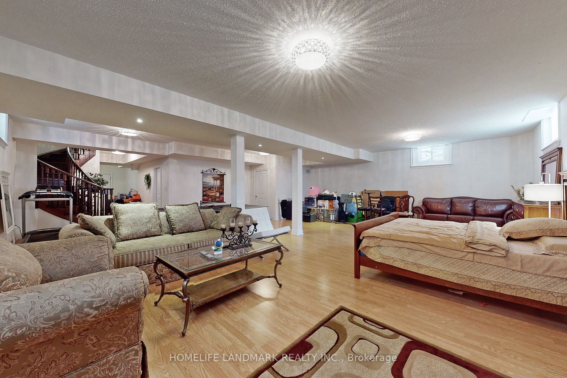 189 Canyon Hill Ave