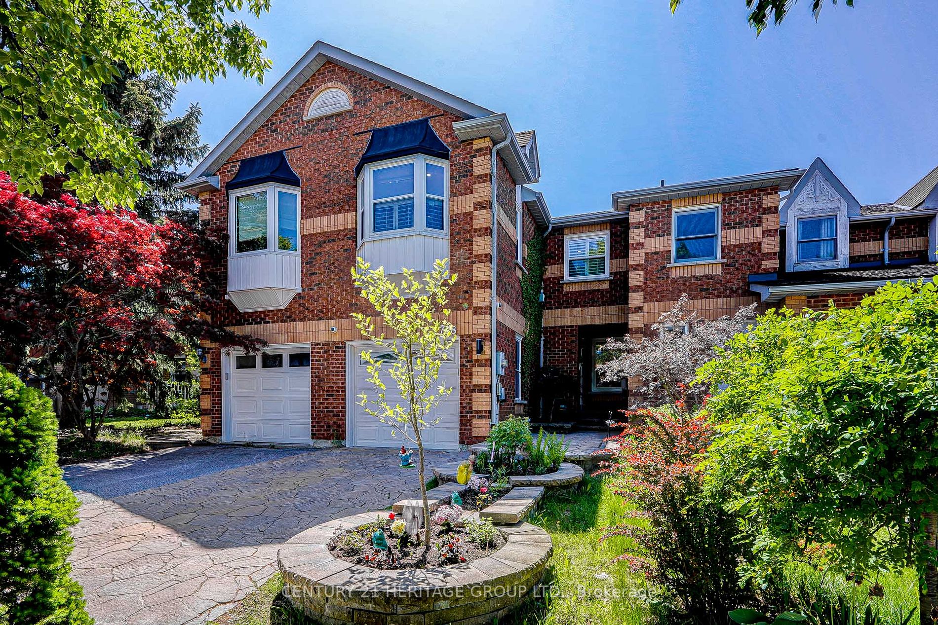 728 Shanahan Blvd