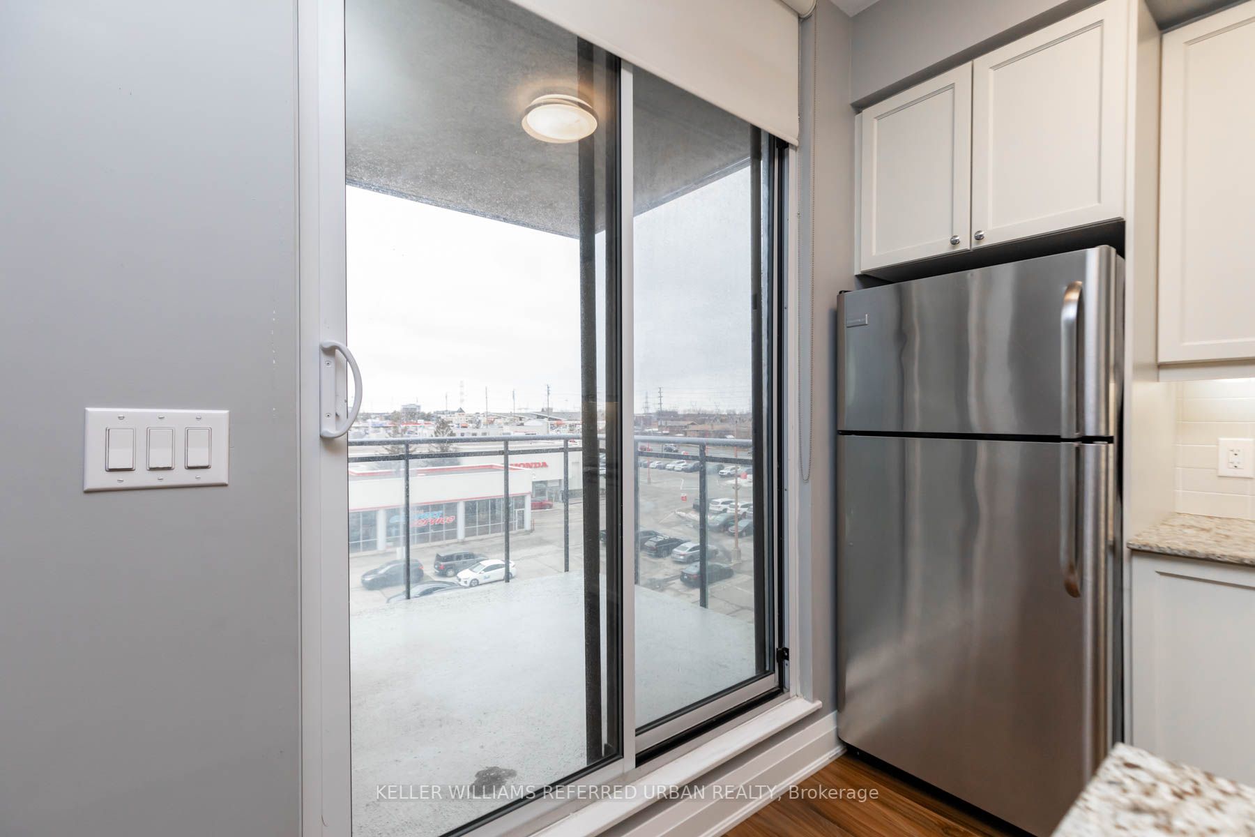 24 Woodstream Blvd, #403