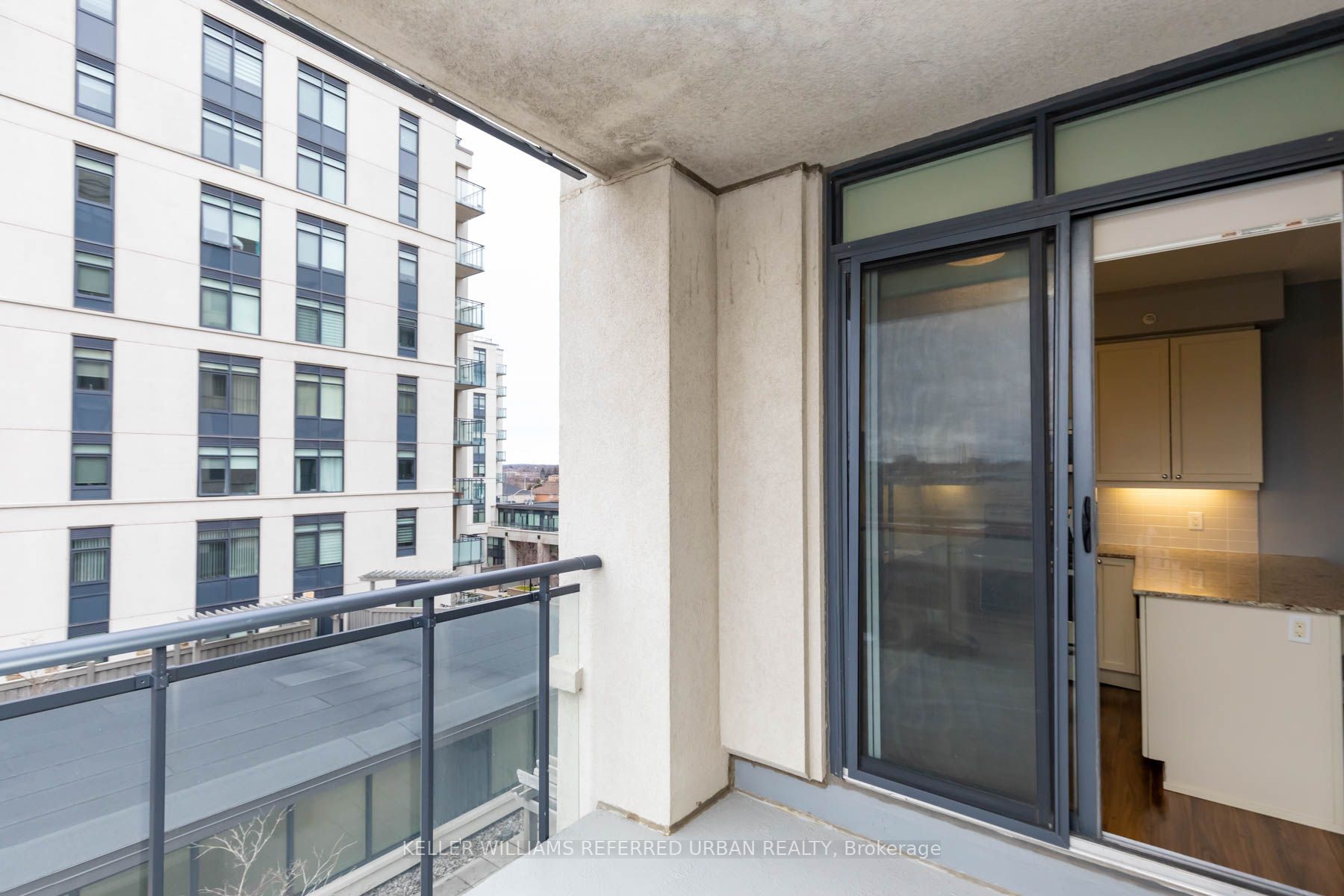 24 Woodstream Blvd, #403