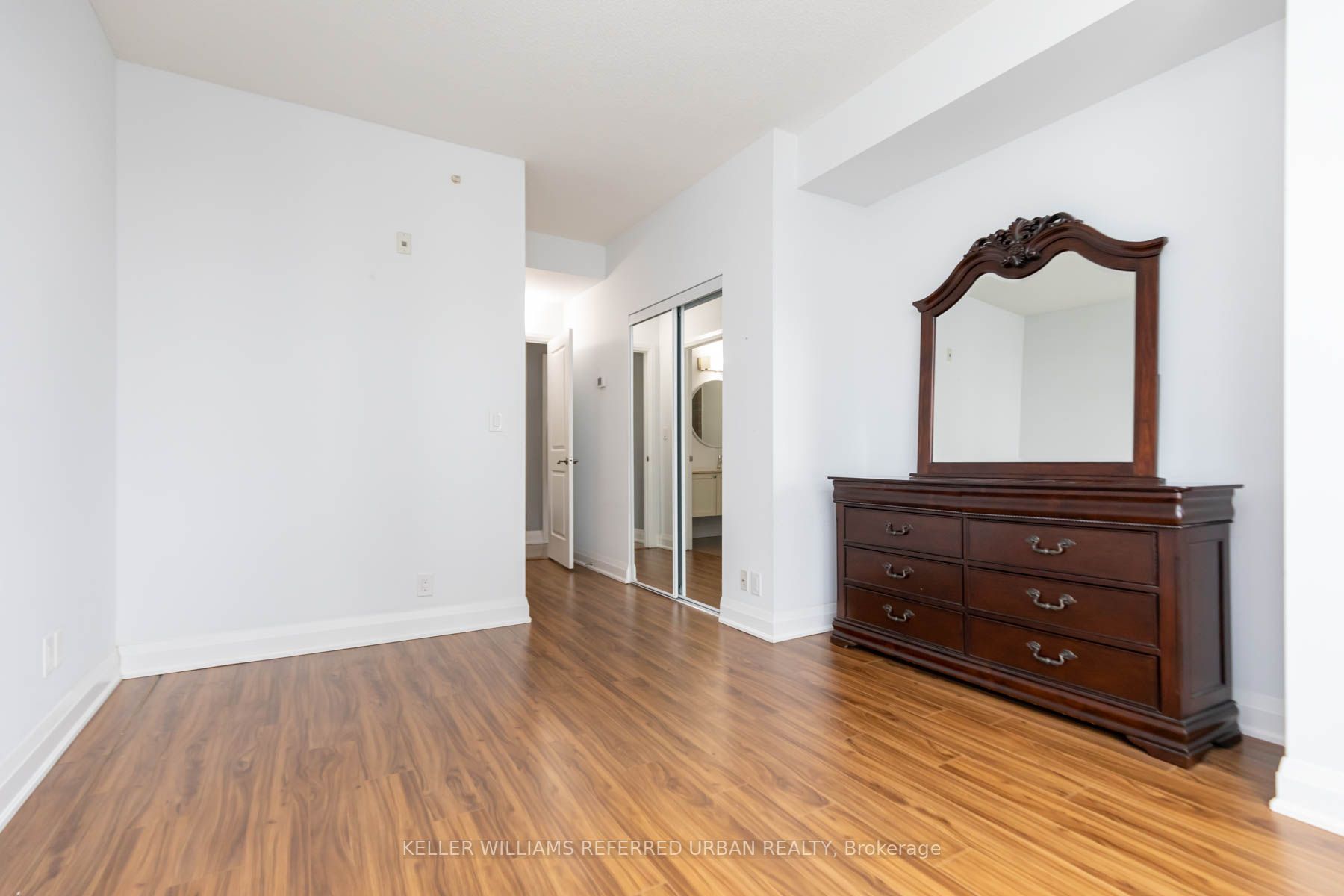 24 Woodstream Blvd, #403