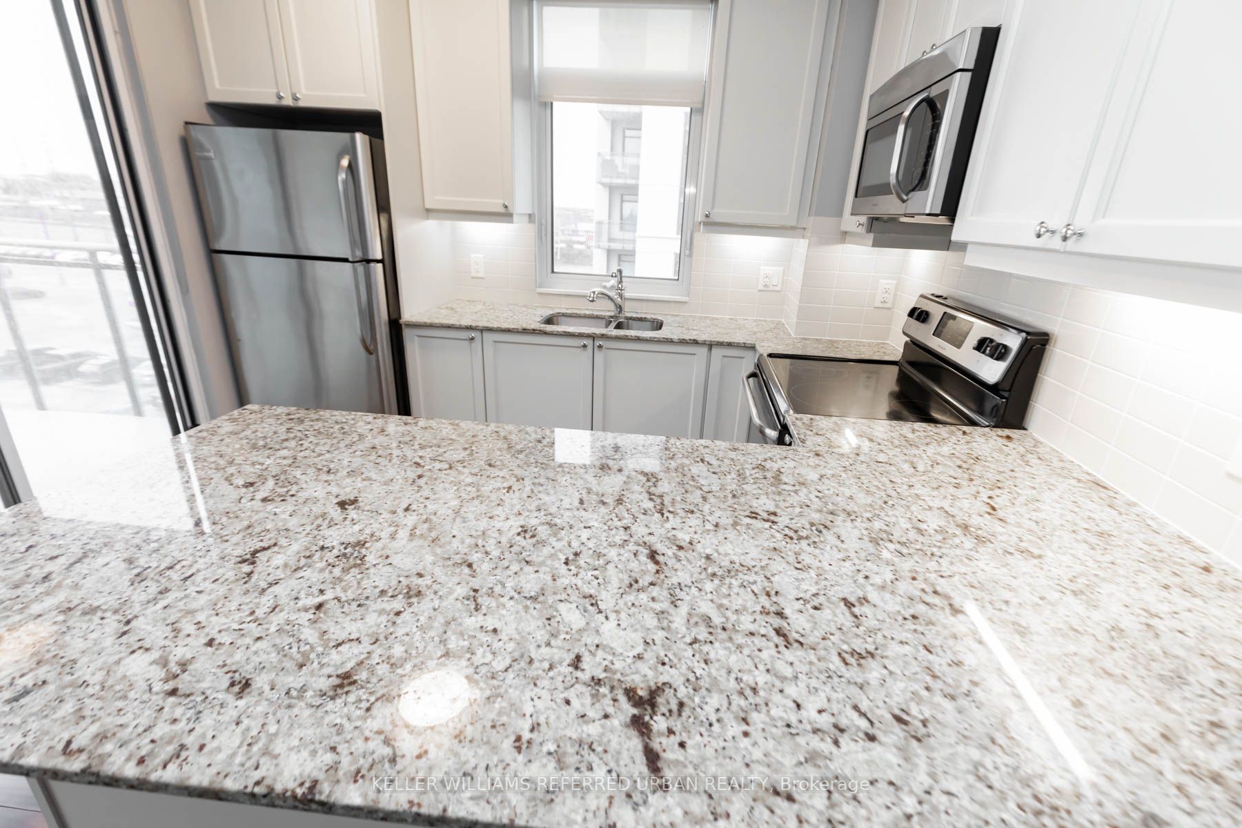 24 Woodstream Blvd, #403