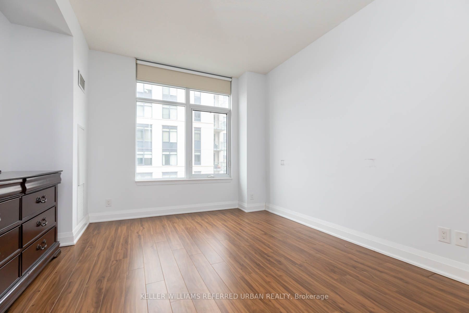 24 Woodstream Blvd, #403