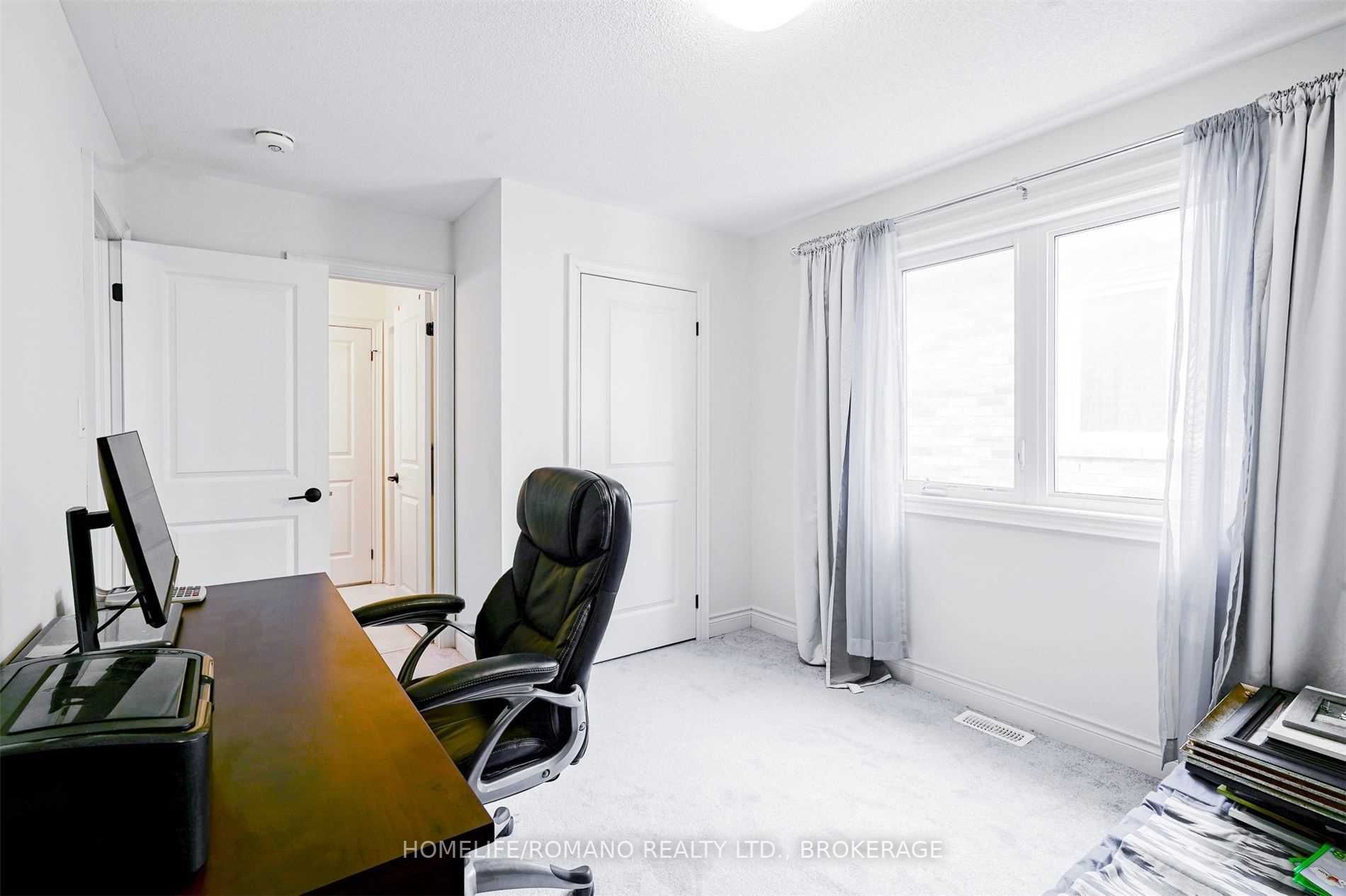 833 Langford Blvd
