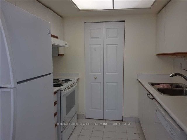7825 Bayview Avenue, #722