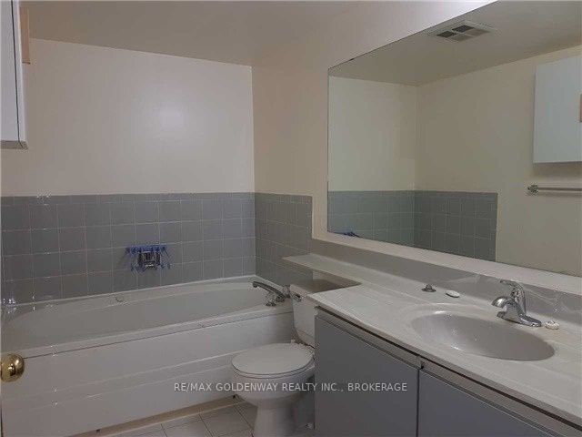 7825 Bayview Avenue, #722