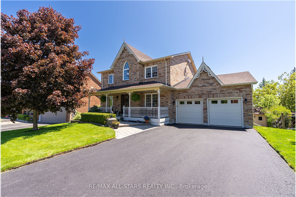 46 Galloway Cres, Uxbridge