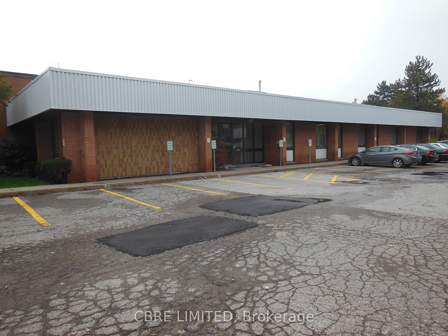 Listing N6059260 - Large Photo # 3