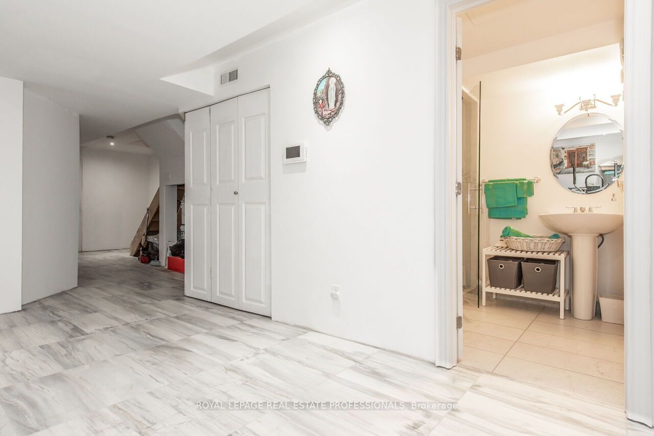 Listing N6059588 - Large Photo # 27