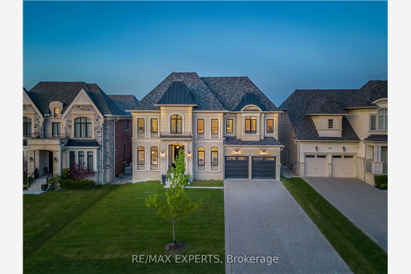 101 Endless Circ, Vaughan