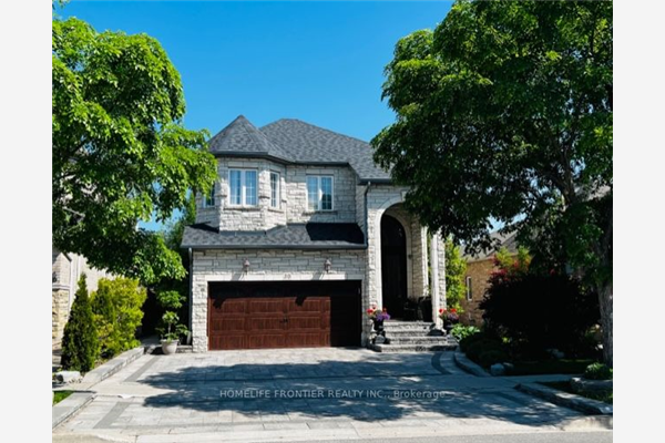 30 Bond Cres, Richmond Hill
