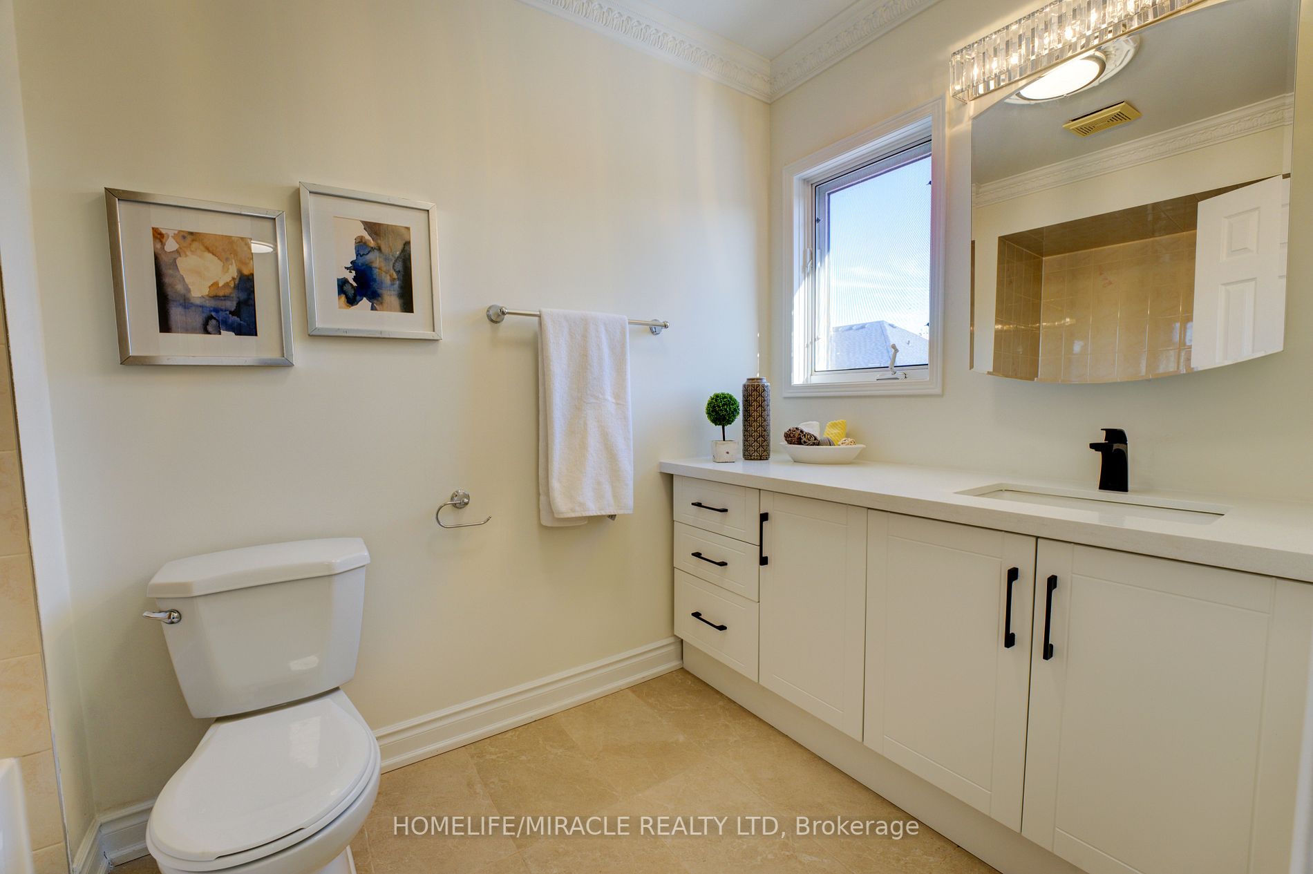 31 Clarion Cres