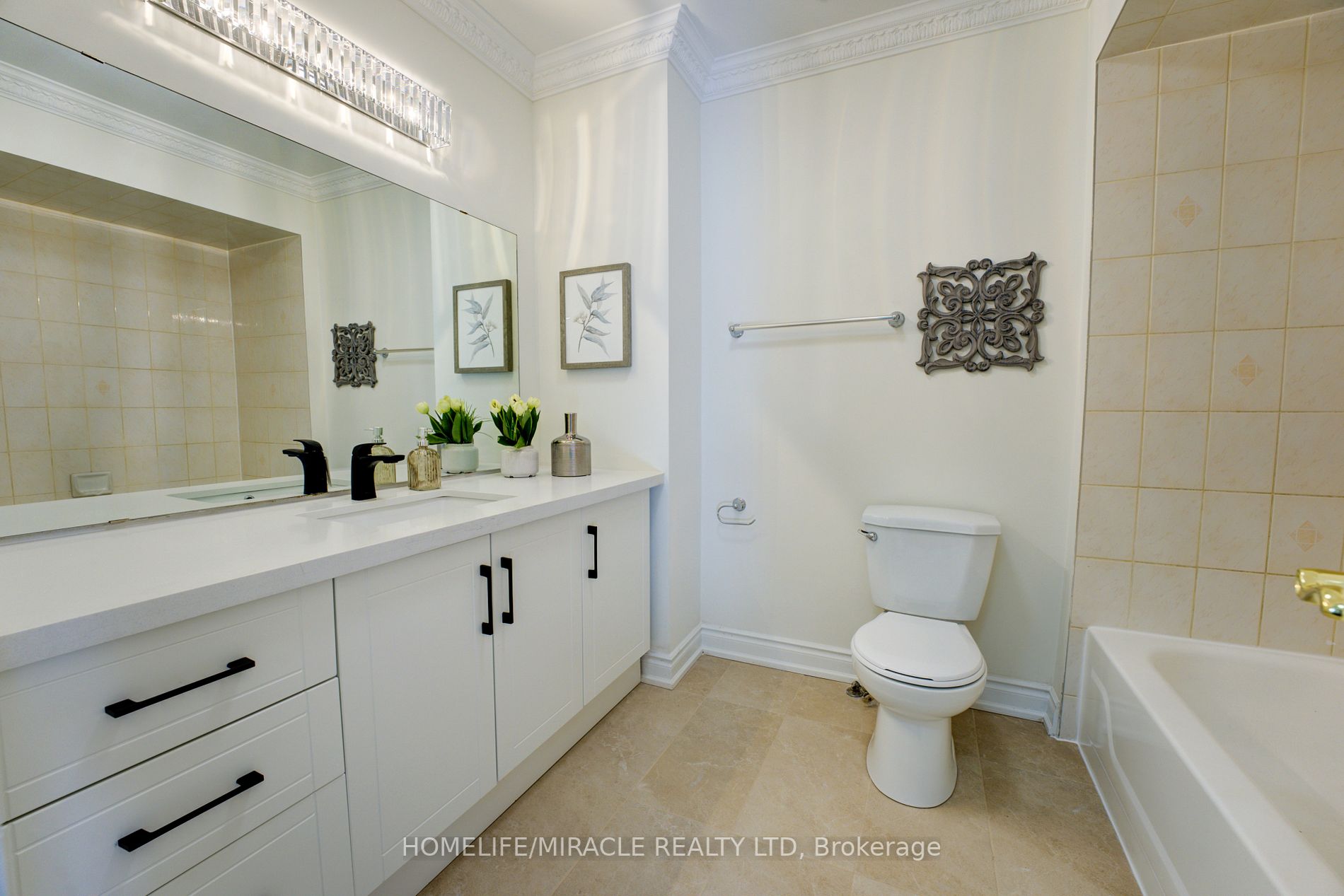 31 Clarion Cres