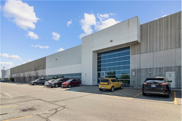 140 Great Gulf Dr, Vaughan
