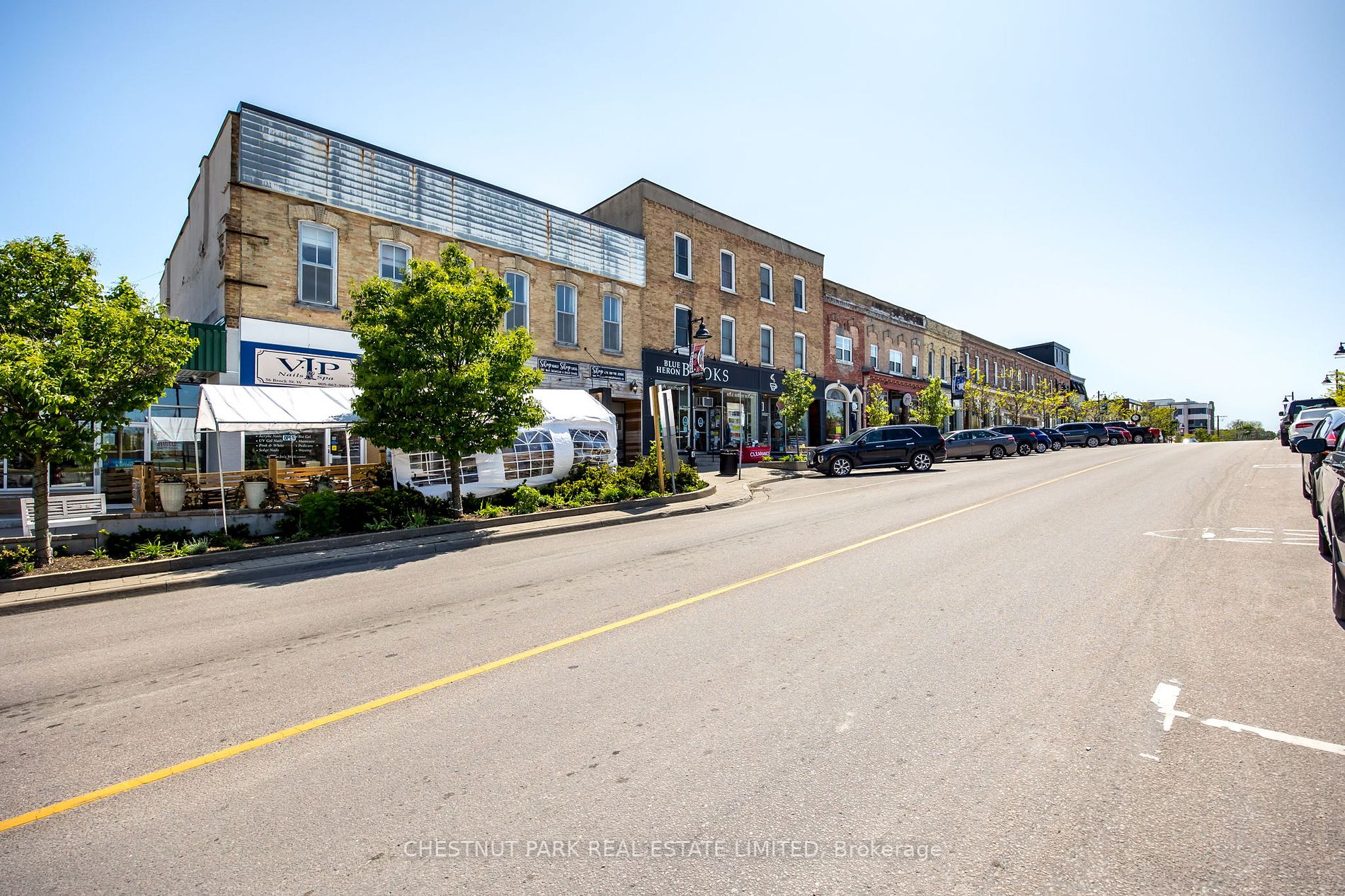 58 Brock St W, #203A
