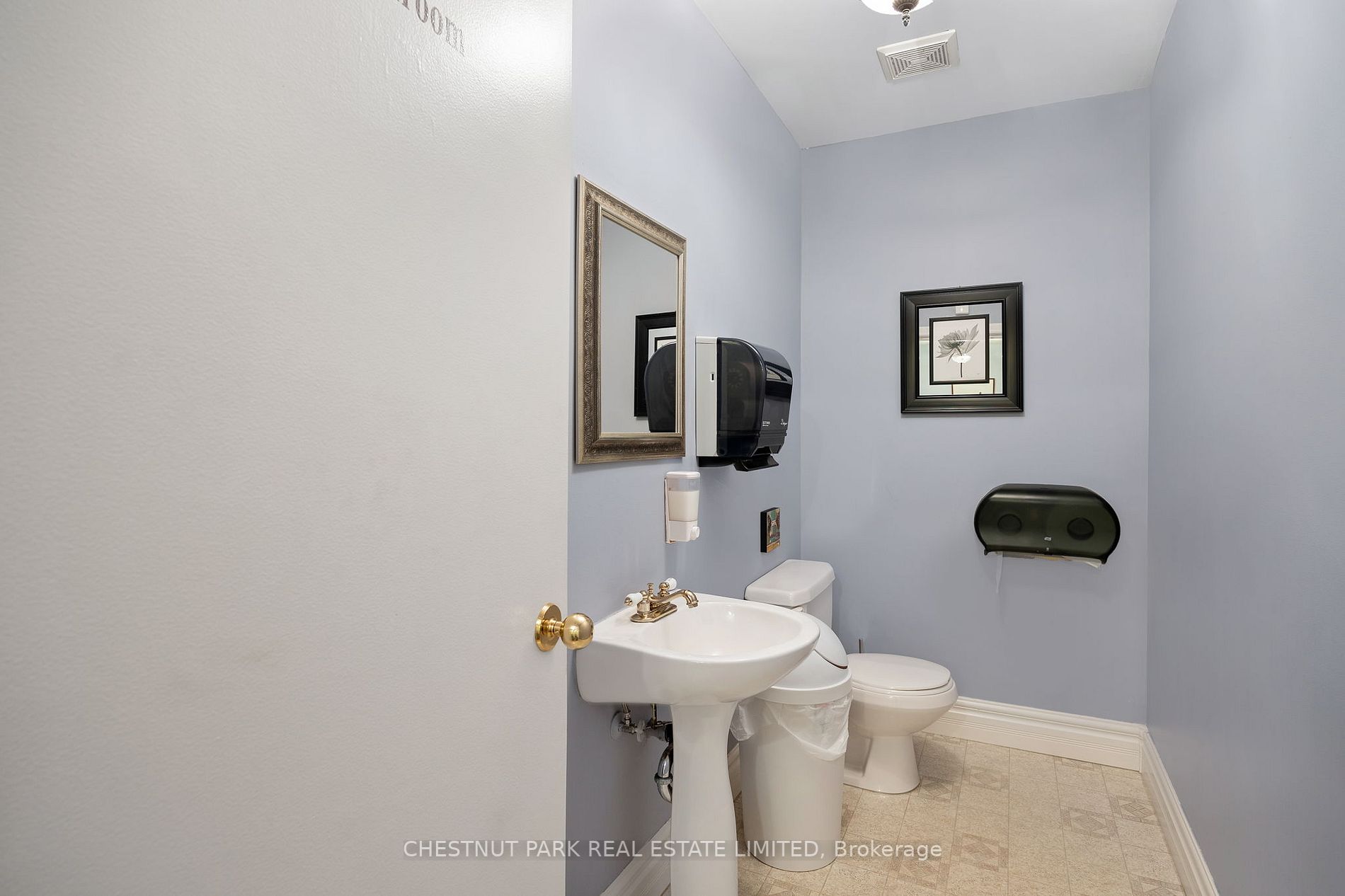 58 Brock St W, #203A