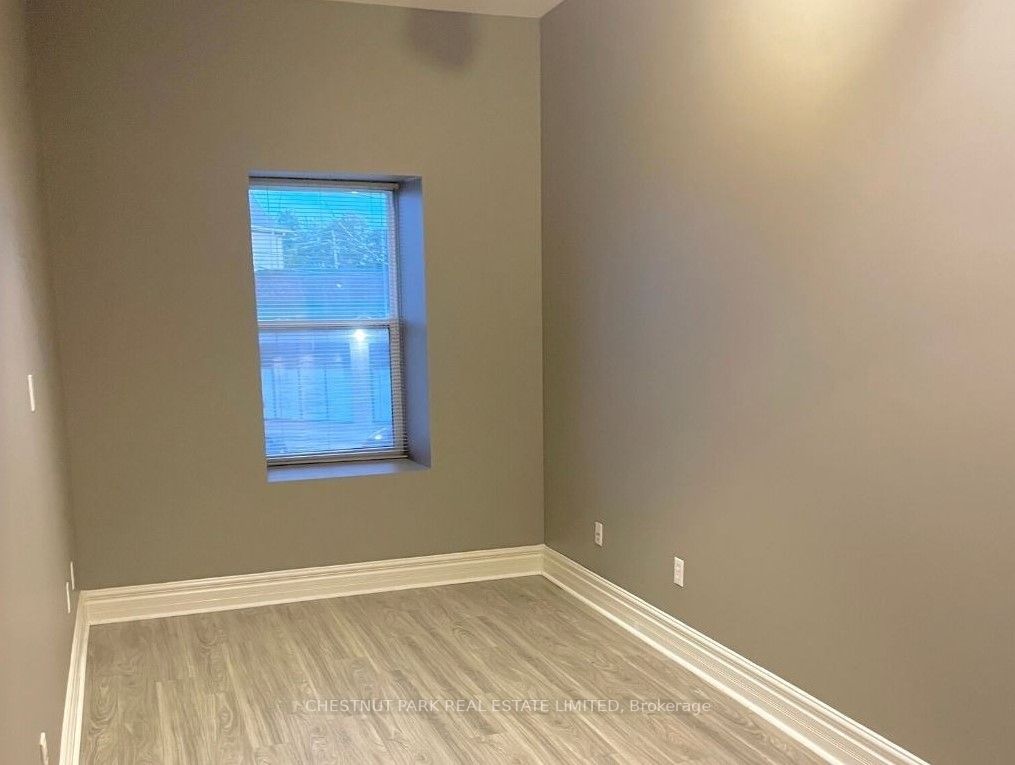 58 Brock St W, #203A