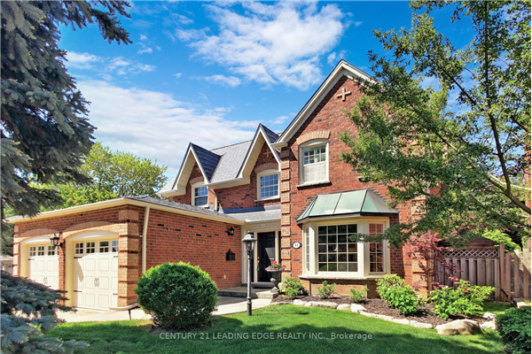 42 Berkeley Crt, Markham