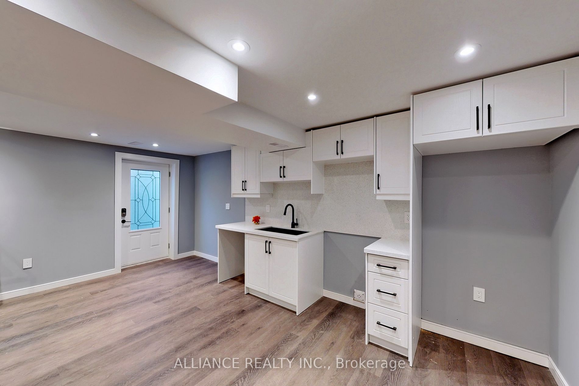 365 Neal Dr