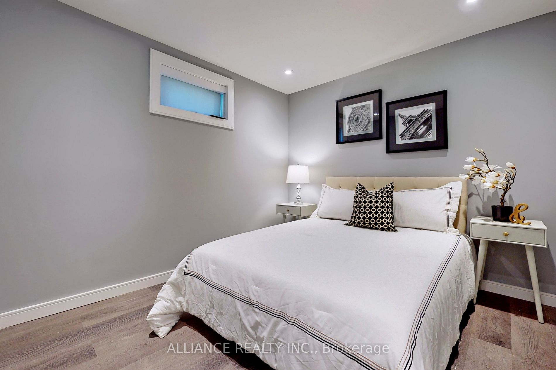 365 Neal Dr