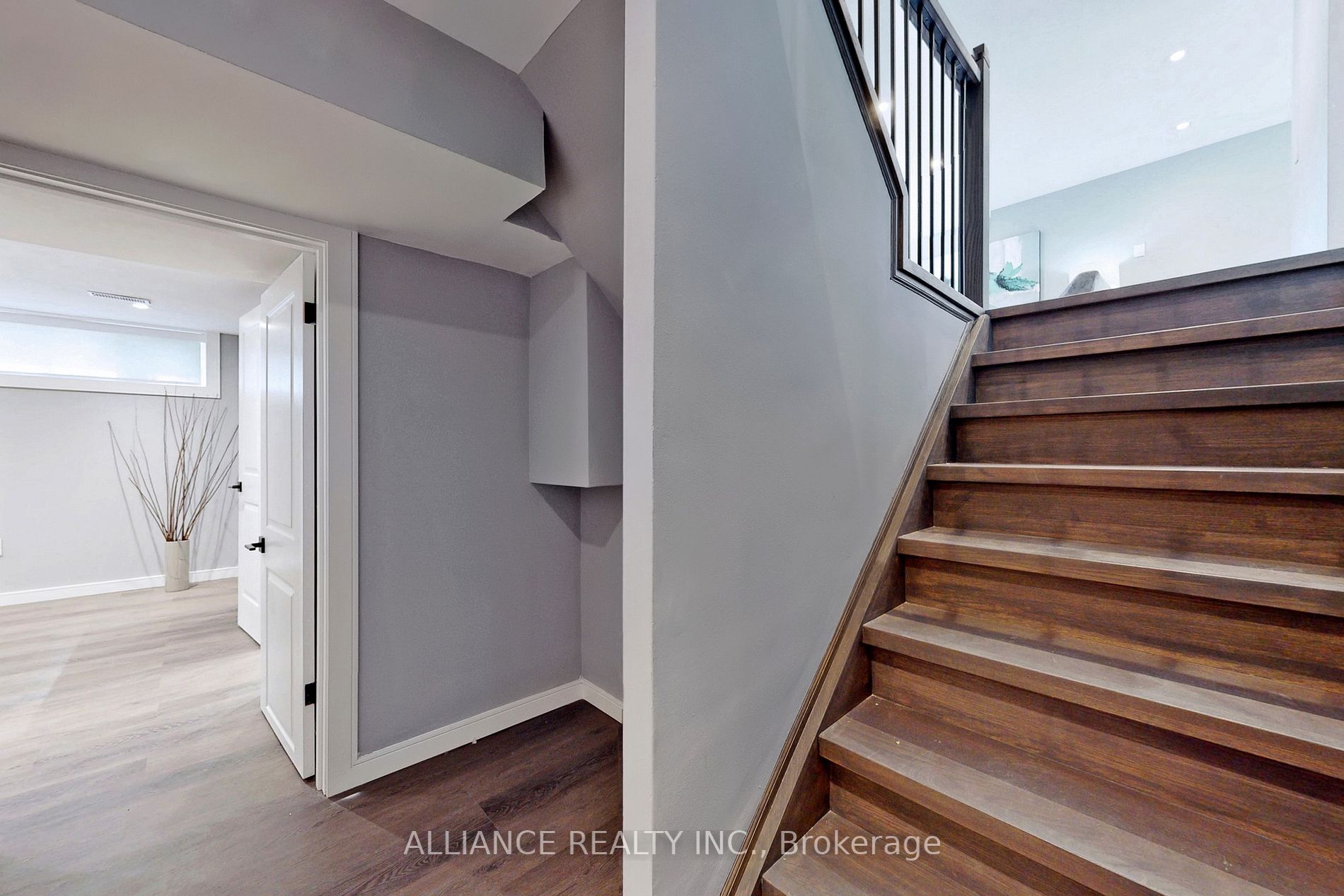 365 Neal Dr