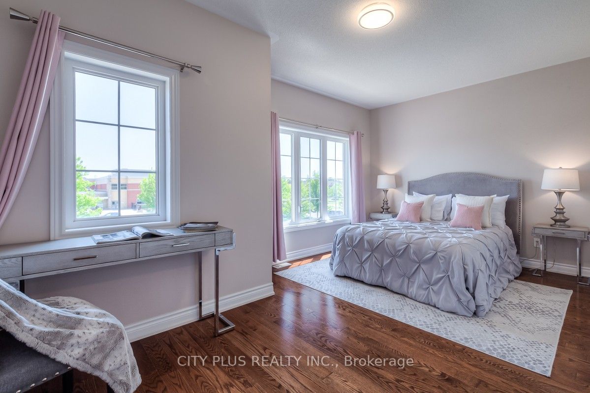 44 Augustine Ave