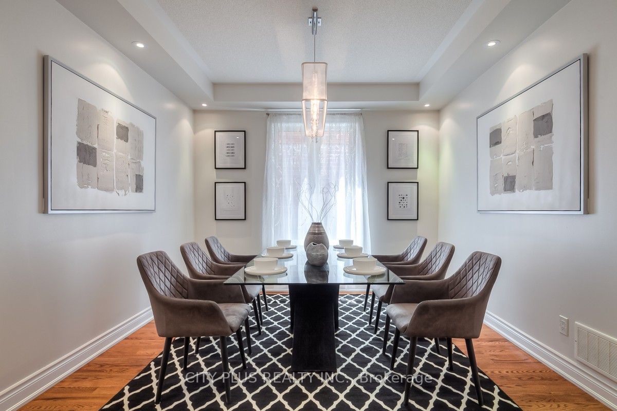 44 Augustine Ave