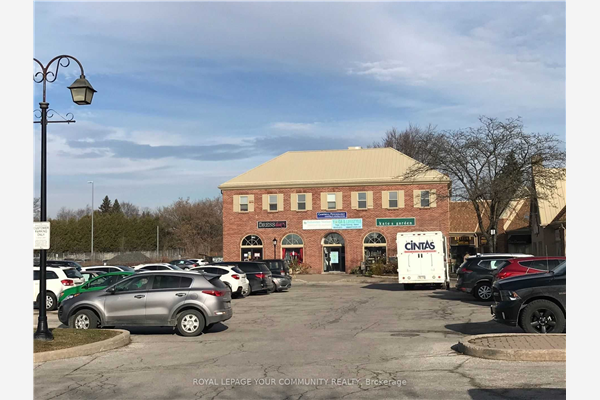 227 Main St N, Markham