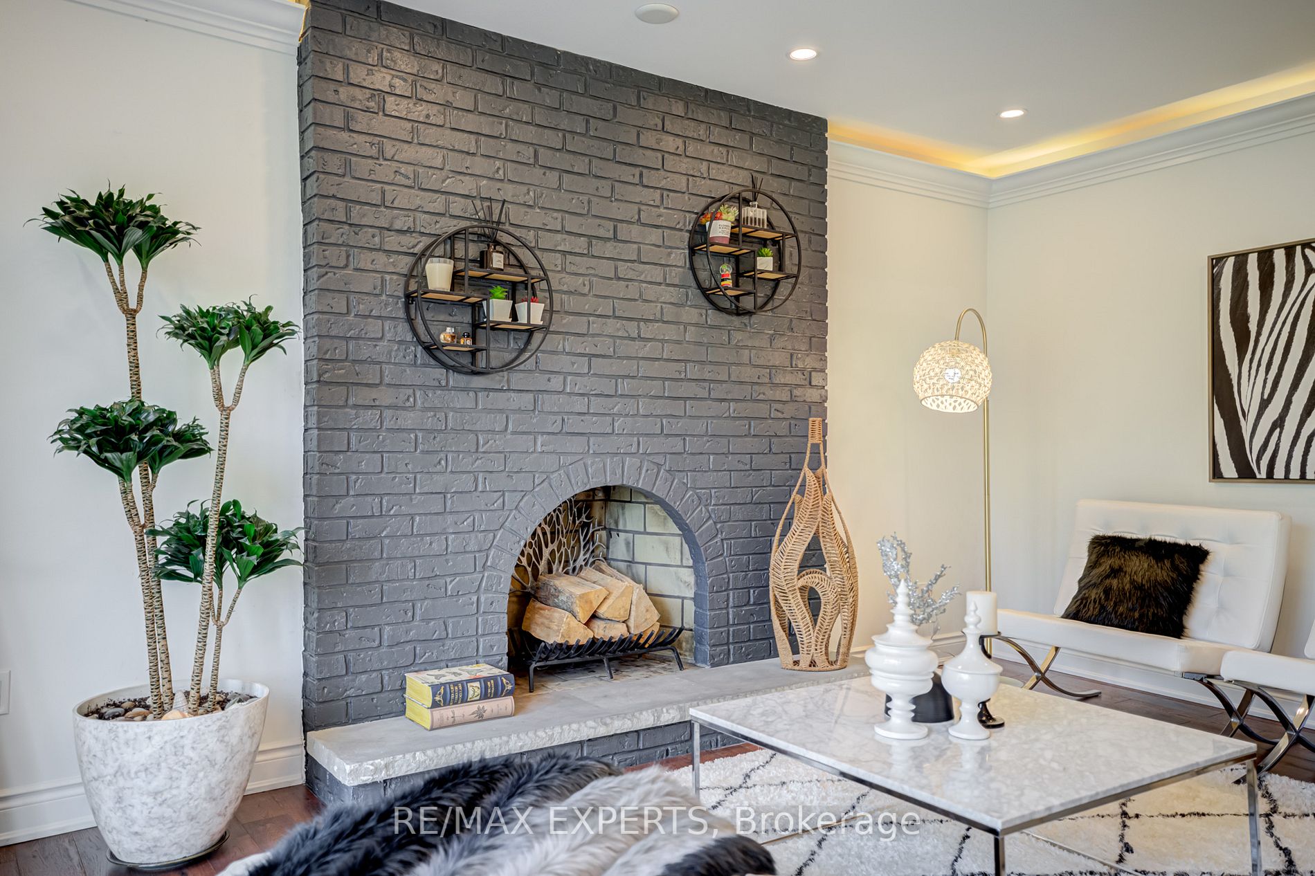 17 Vanwood Rd