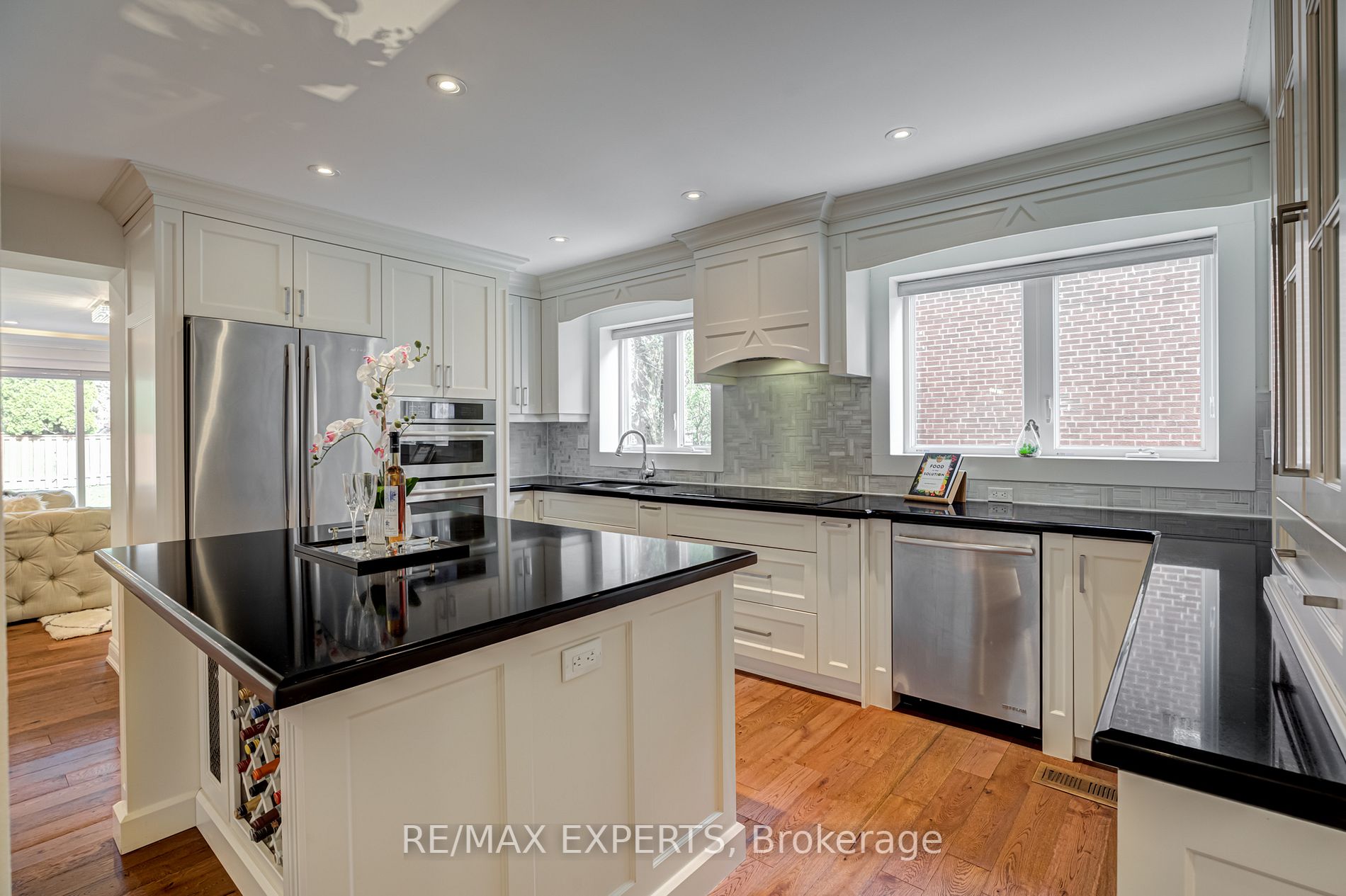 17 Vanwood Rd