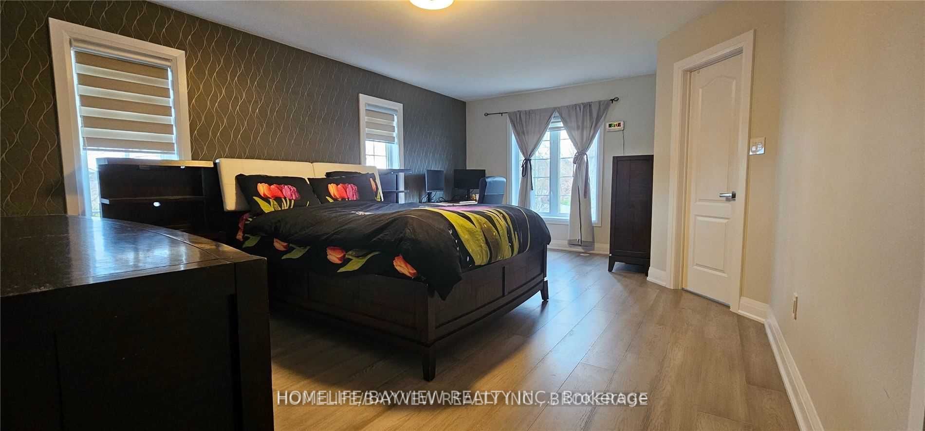36 Lodgeway Dr