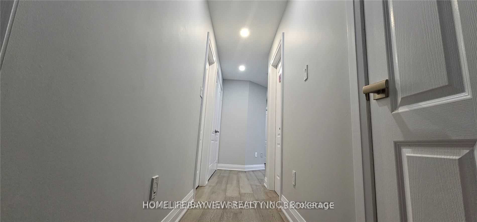 36 Lodgeway Dr