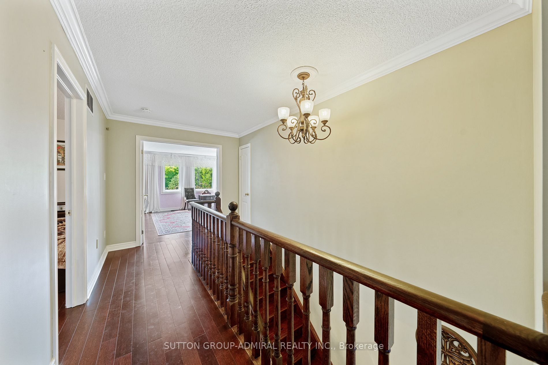 47 Sagecrest Cres