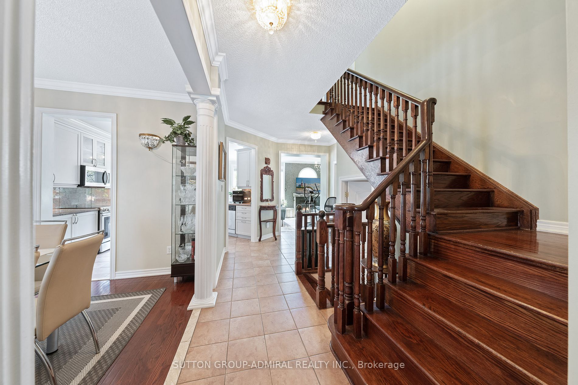 47 Sagecrest Cres