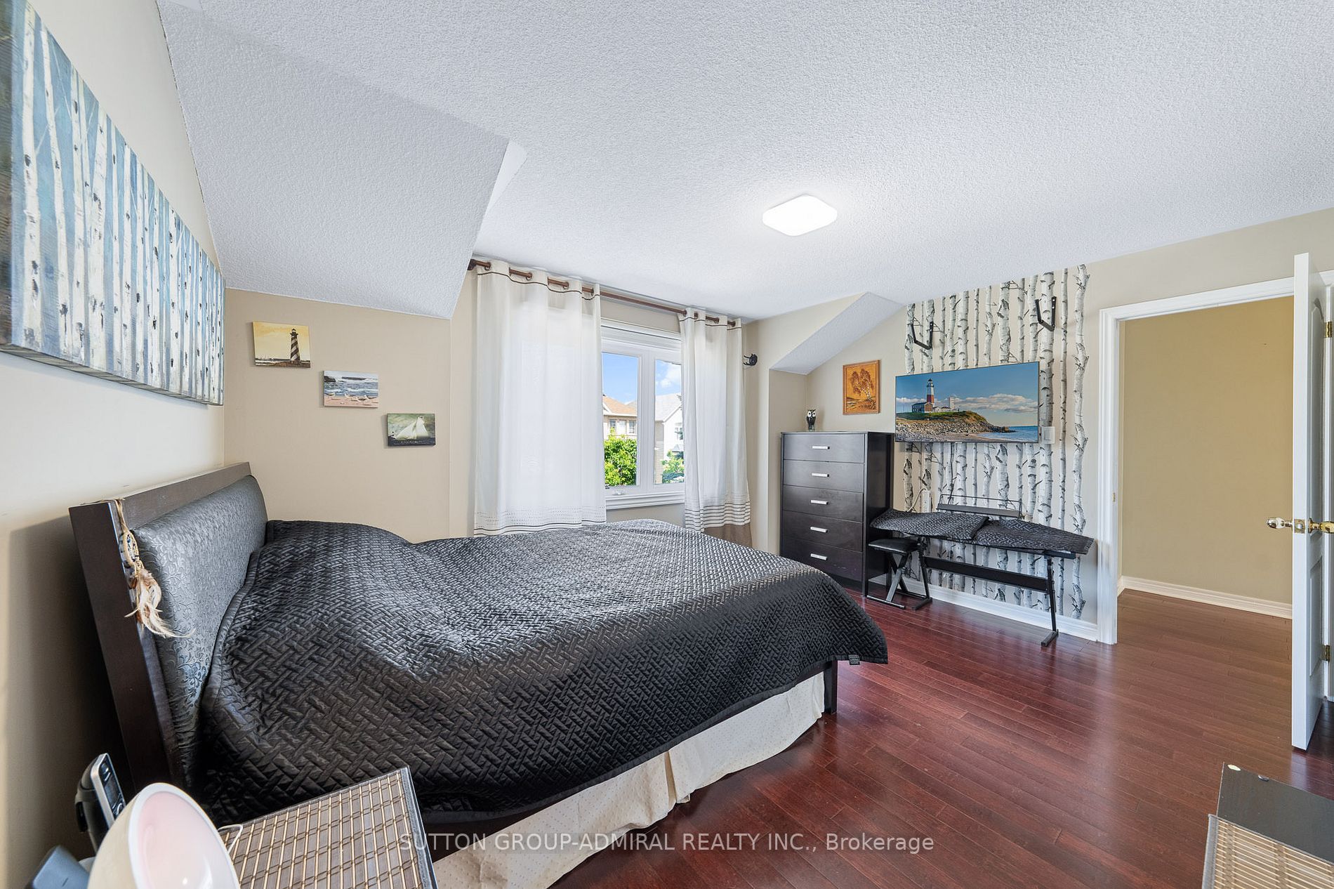 47 Sagecrest Cres