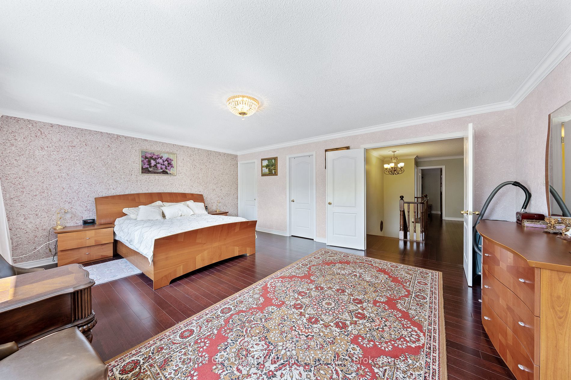 47 Sagecrest Cres