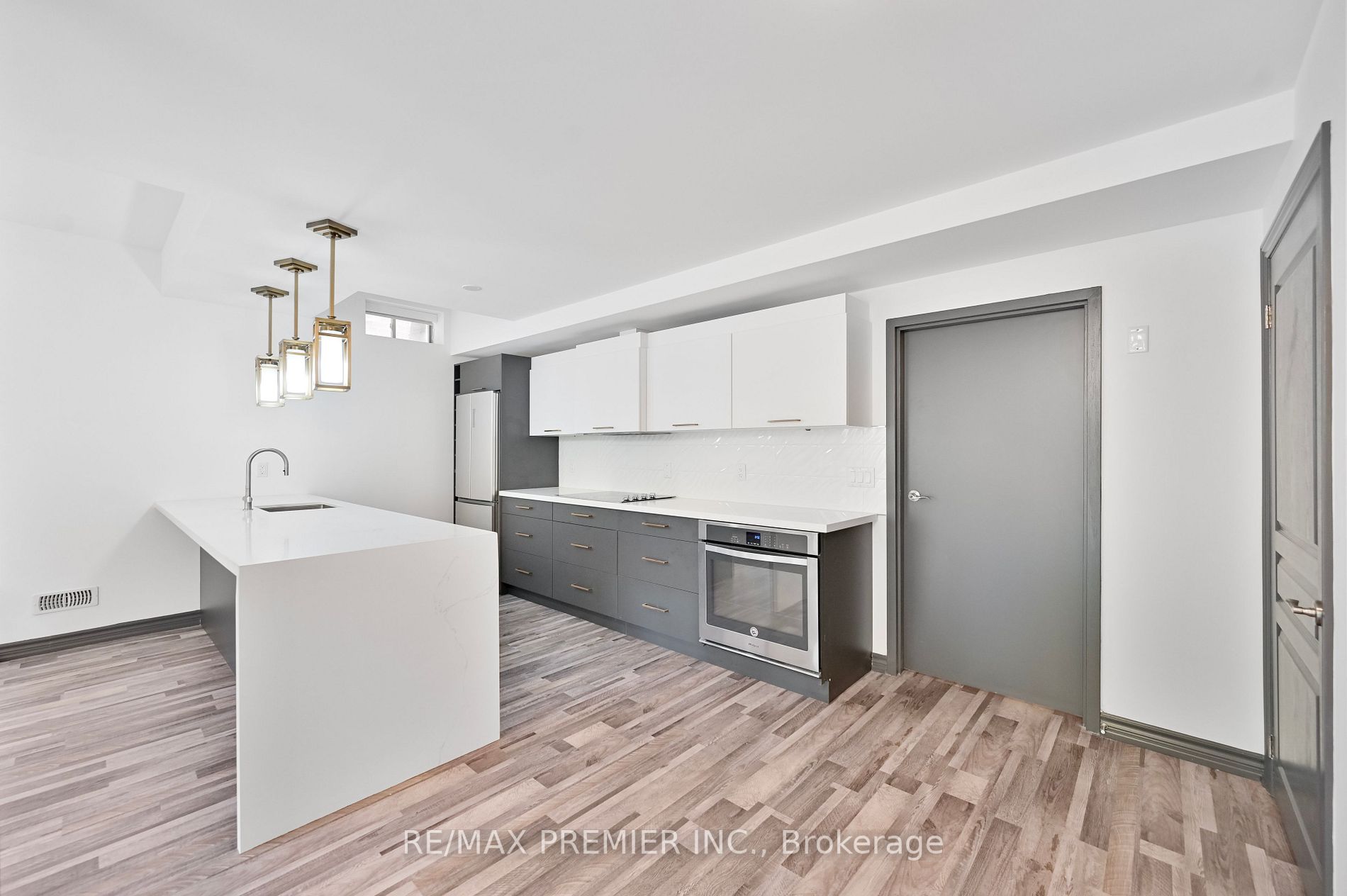 348 Upper Post Rd, Vaughan