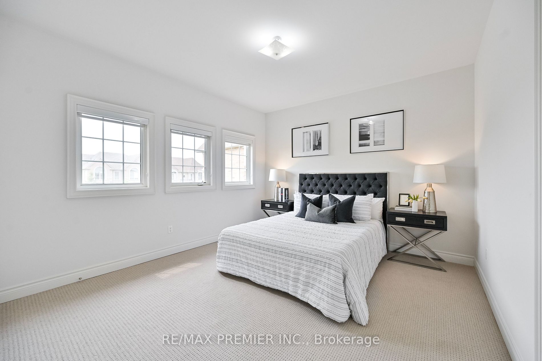 348 Upper Post Rd, Vaughan